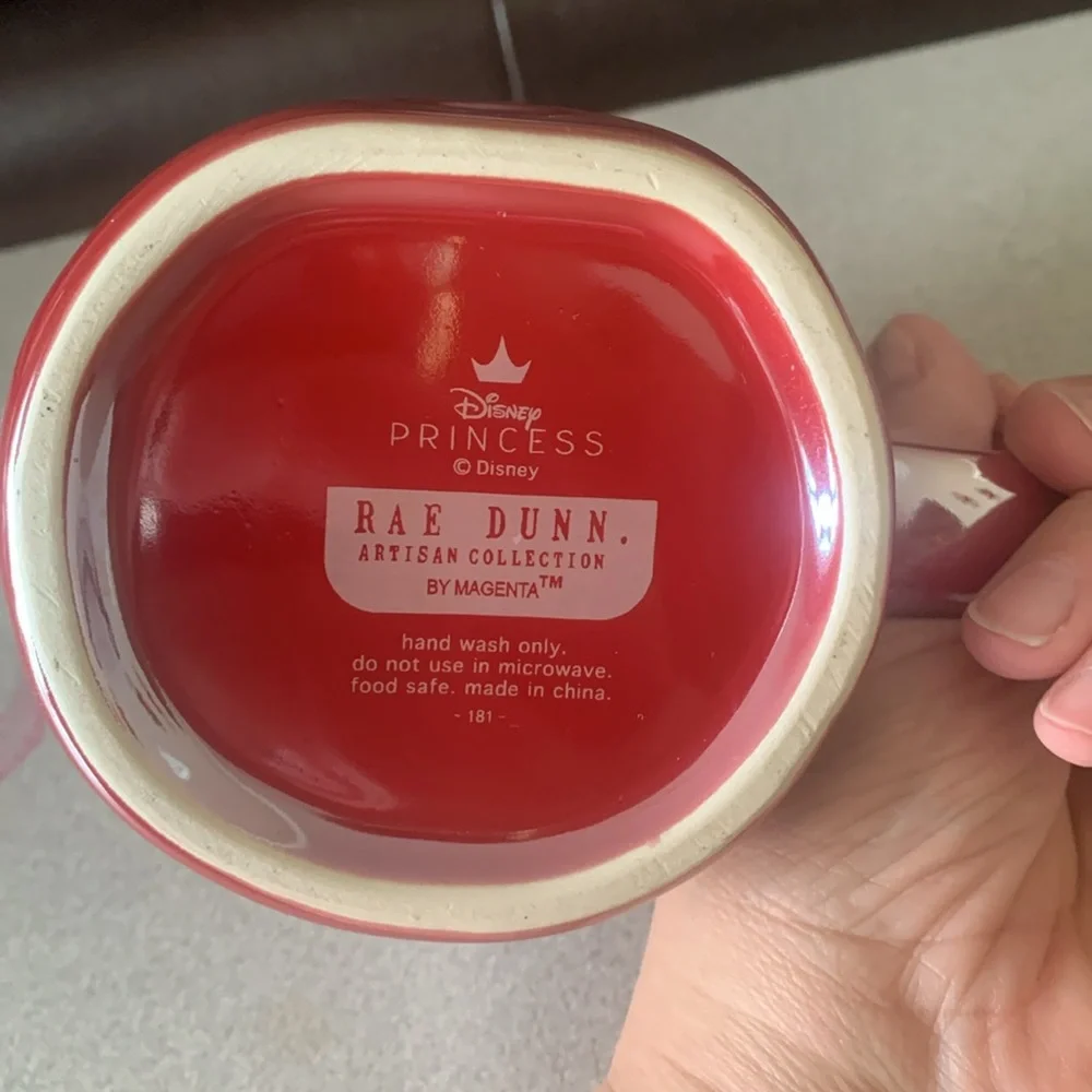 Rae Dunn SNOW WHITE Red Luster Mug Artisan Collection by Magenta Disney Princess - Picture 4 of 5